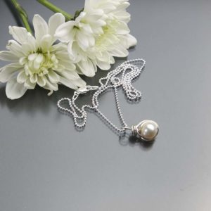 Jewelry pearl pendant